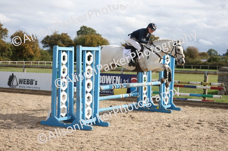 20261003-0870 - Class 4 - 90cm