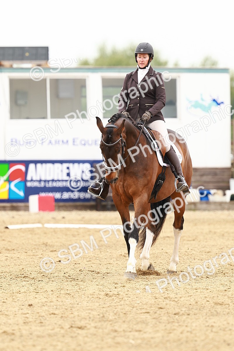 SBM_000977 - Class 6 - Novice 4