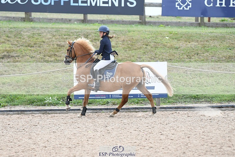 250807-131416-01033 - 80cm Round 2