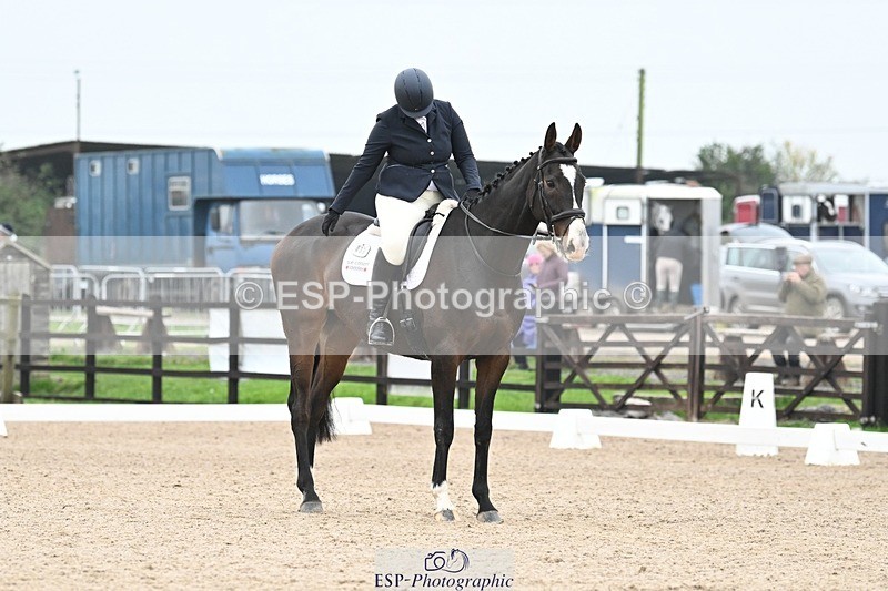 241103-100159-00255 - Intro 3 - 9.40 to 10.40