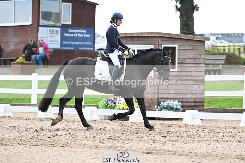 250907-125026-08461 - 005-Jessica.AllenHendrewen.Desert.Lady