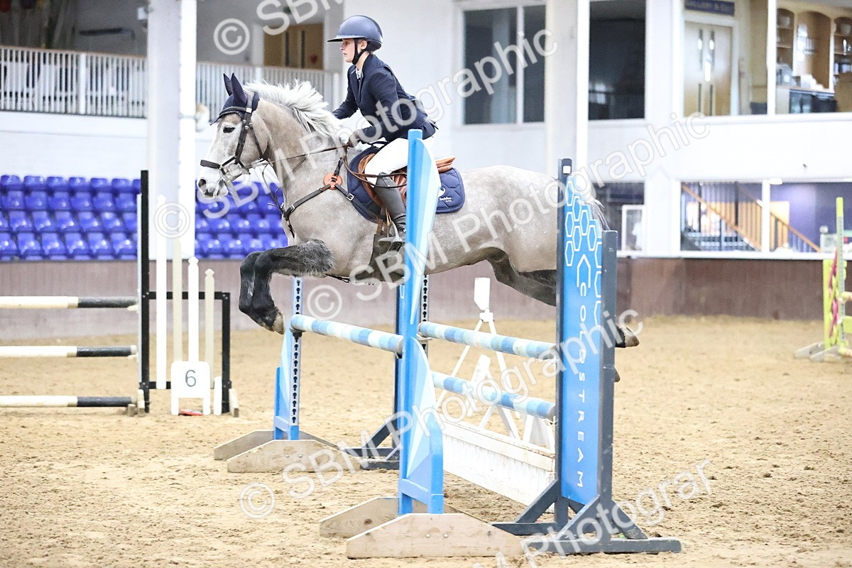 SBM_000833 - Class 4 - Blue Chip Pony Newcomers - 1.00m