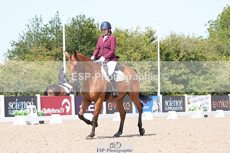 250817-130943-09586 - 170-Tilly.DimondOrm