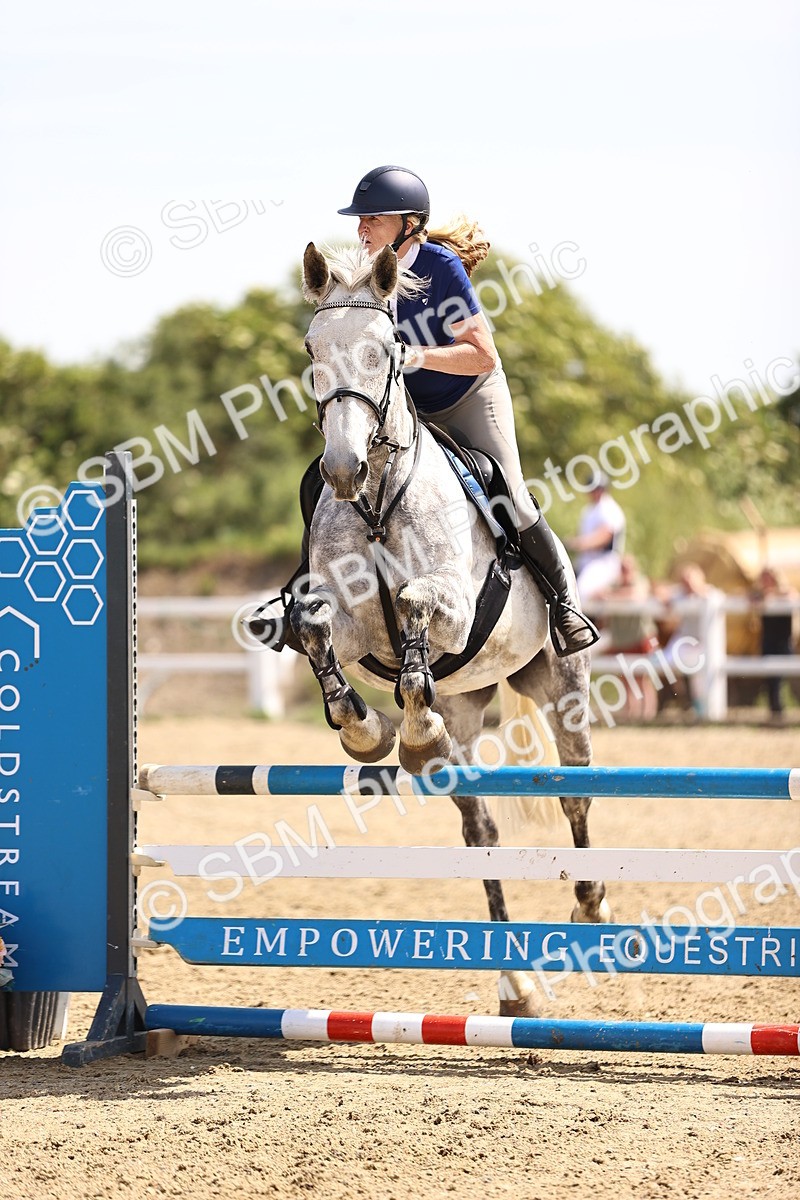 SBM_003912 - Class 9 British Novice/90cm