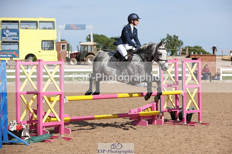 240629A-171329-08296 - Cls 13 Stepping Stones 128cm + 138cm