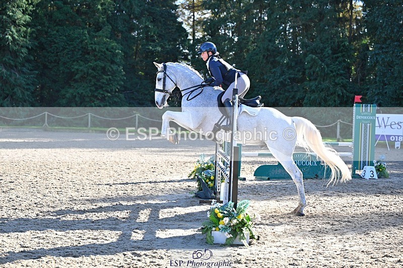 241027-121823-17214 - 321-Hannah.Underhill-DONBEG.GREY