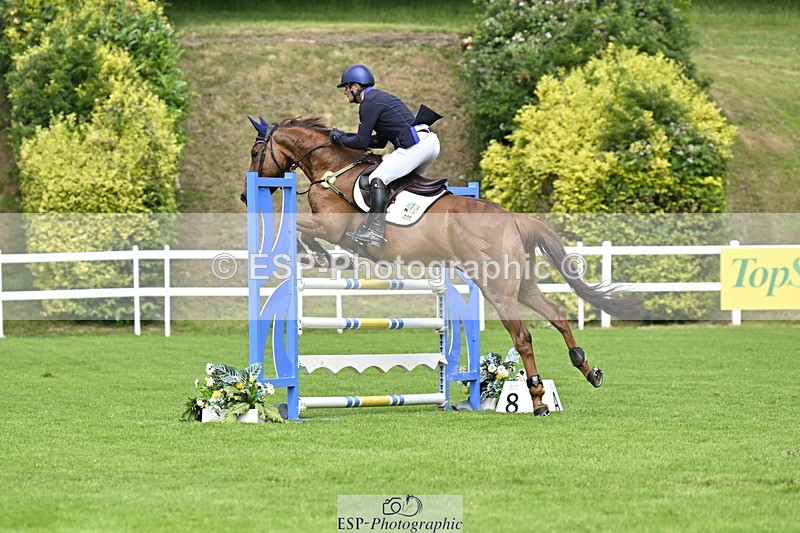 250613A-110547-00705 - Cls 1 Snr Newcomers and 1.10m Open