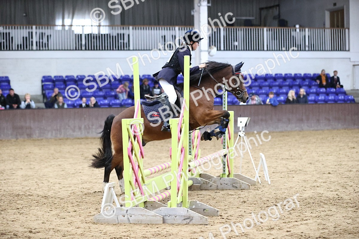 SBM_001417 - Class 5 - Henlow Veterinary Hospital 70cm