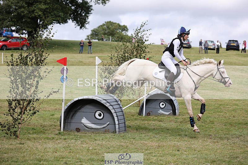 240825X-152856-35244 - 80cm XC 14.30 to 15.30