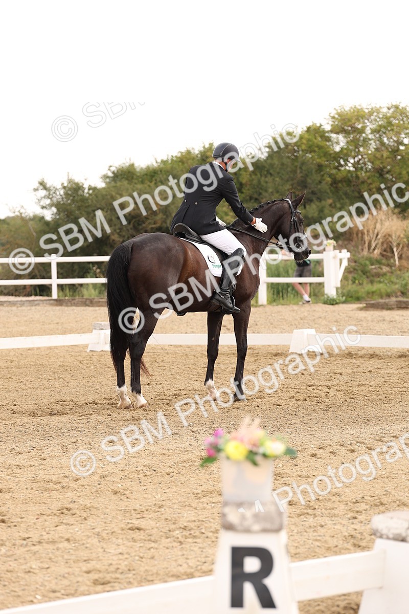 SBM_005473 - Class 12 - Elementary 6 Silver - 10.36-11.32