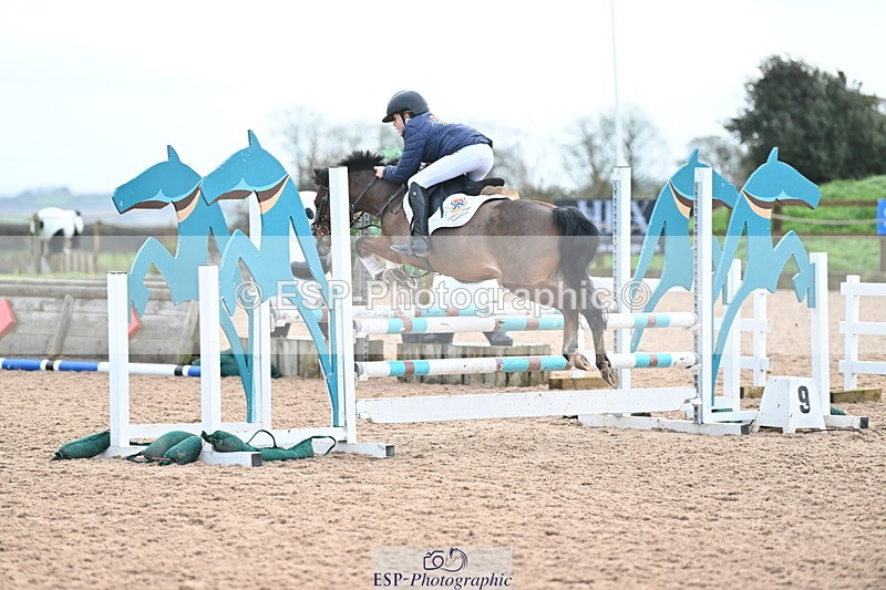 231203A-113243-00859 - Cls 16+17 Club and Schools 80cm