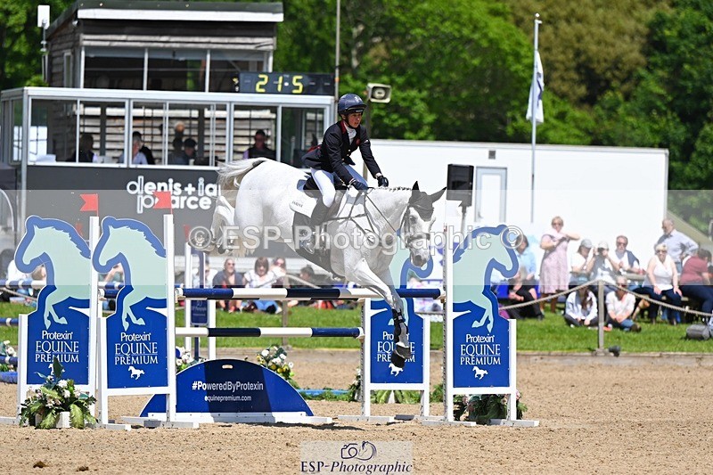 240525-125918-15148 - 416-CRISTAL_FONTAINE-Kitty_King