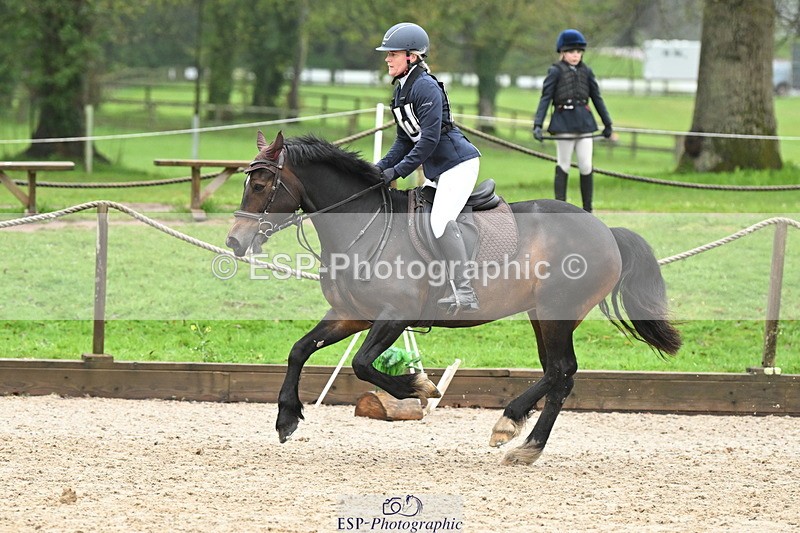 250418A-132244-00946 - UnAff 60cm