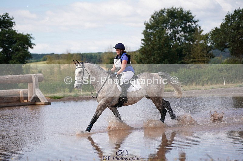 250802A-102838-01395 - A-006-Sarah.Morrison-QUALITY.STEP.ON