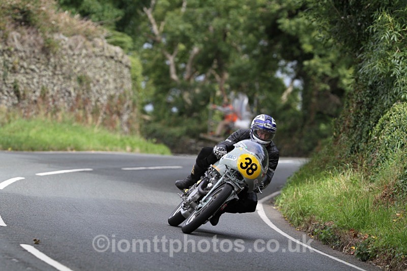 FOM_9453 - Bennetts 500cc Classic TT Race