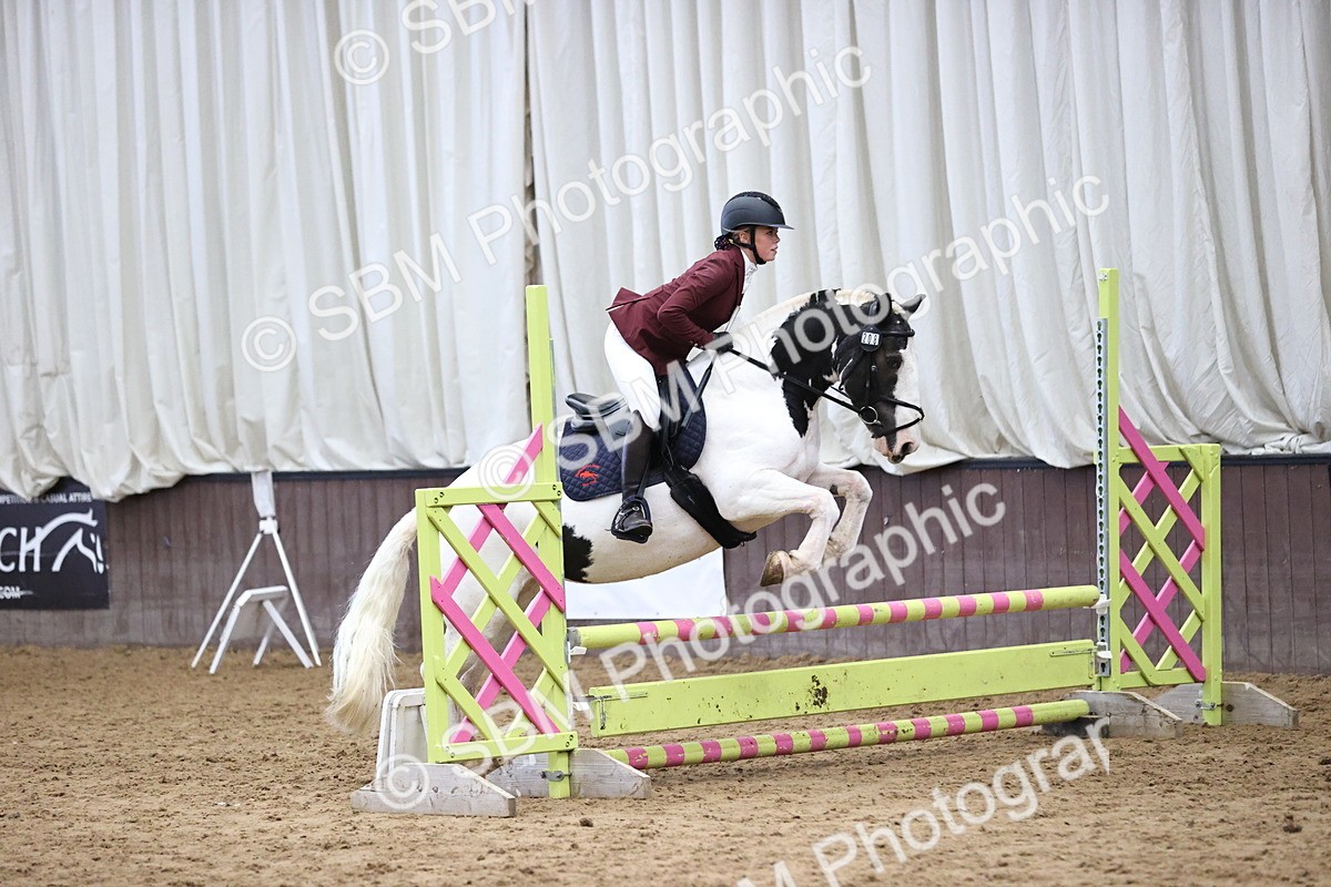 SBM_001510 - Class 5 - Henlow Veterinary Hospital 70cm