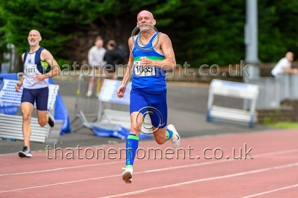 CEM26-926369 - Track Male Set Two