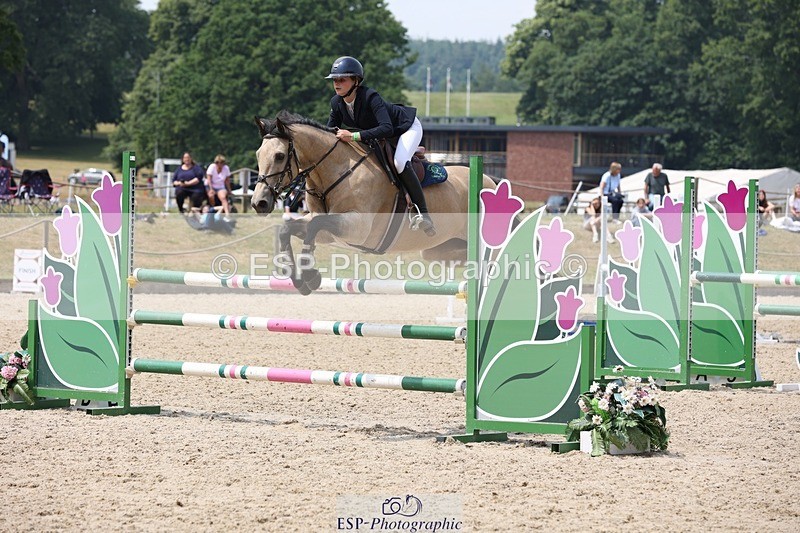 230617-134303-04829 - Cls 09 Blue Chip Pony Newc 1st Rnd