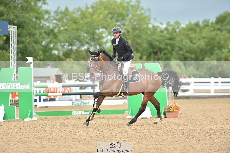 230723A-110140-11144 - Cls 32, 6 Yr Olds 1.20m