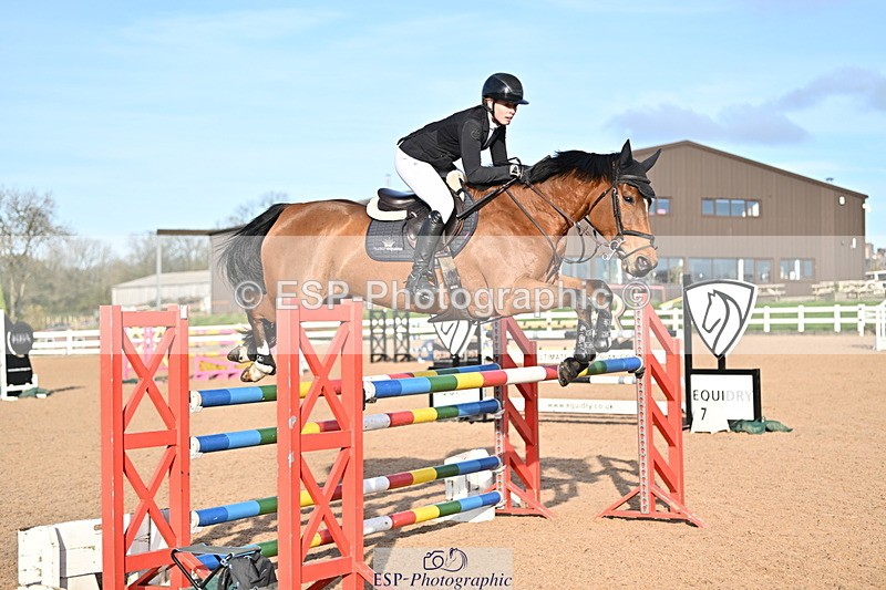 241113A-135900-00767 - Cls 05A&B Snr Fox & 1.20m Open