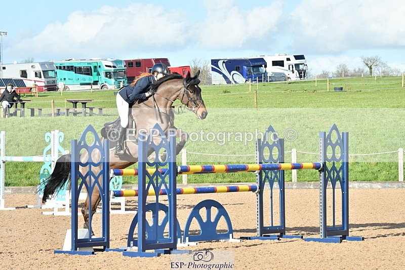 240306A-160408-02337 - Cls 5 Foxhunter and 1.20m Open