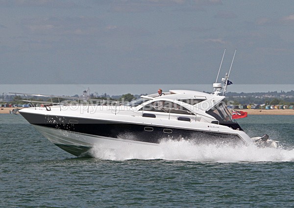 100620 FAIRLINE IMG_4388 - Motorboats - Hardtop