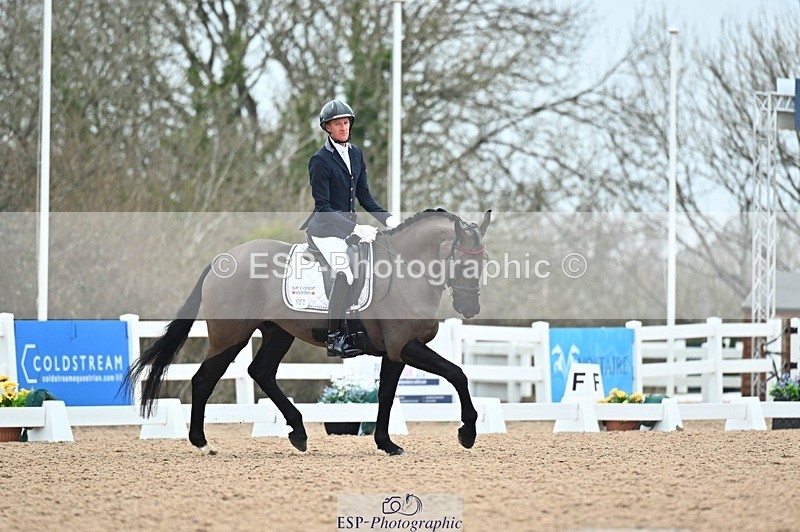 250214-115707-01205 - 132-Ben.James-Onyx.T