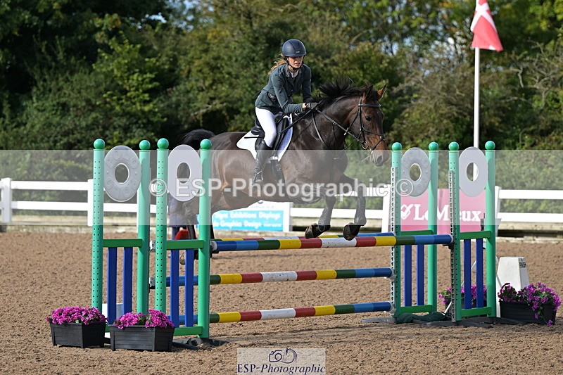 240912A-095529-00834 - Cls 8 Snr British Novice and 90cm Open