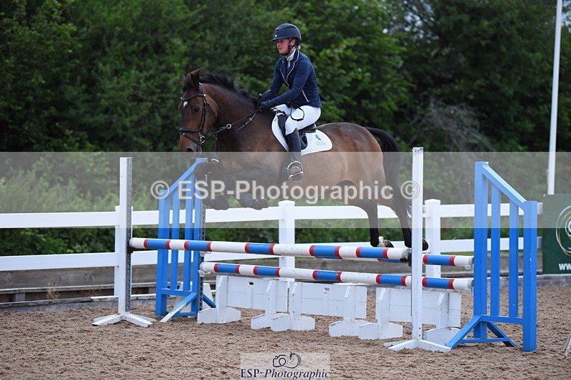 230718A-200620-00830 - 90cm