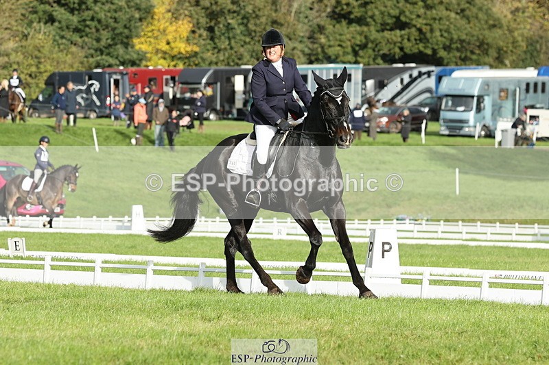 251024A-101852-07719 - D-343-Georgina.Owen