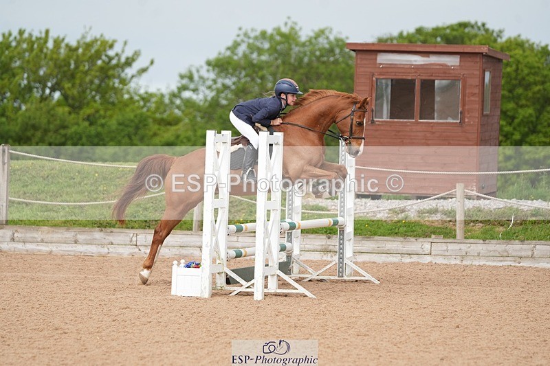 260523-100116-00009 - Cls 1 Pony Intro 70cm