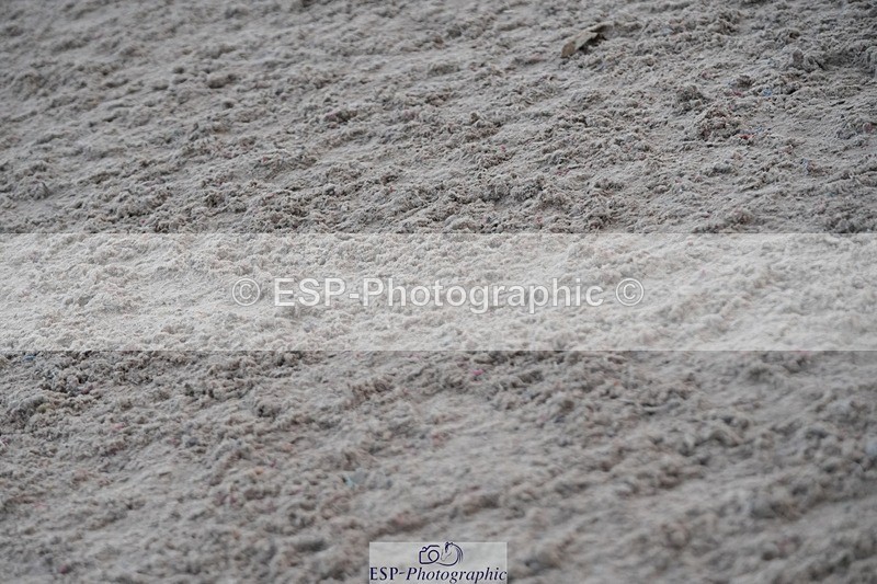 250902-185037-00843 - 1m Plus