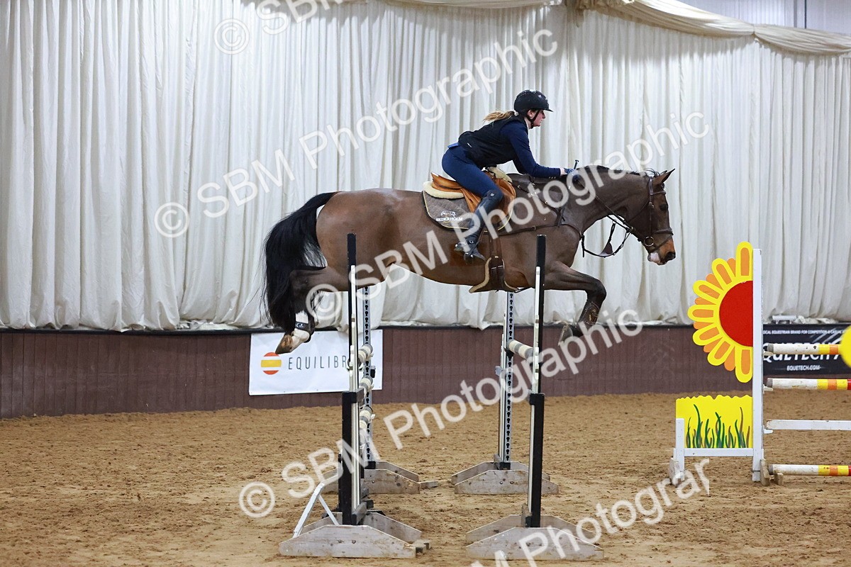 SBM_002633 - Class 5 - Senior Foxhunter 1.20m