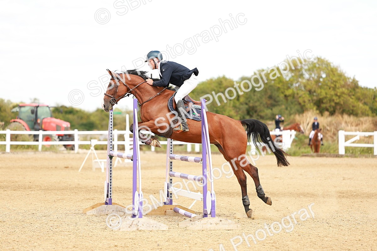 SBM_007013 - Class 4 - Senior British Newcomers - 1.10m