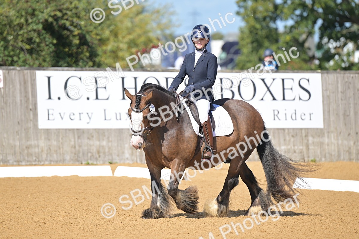 SBM_03945 - D2 - Small Tour Championship Intro 2