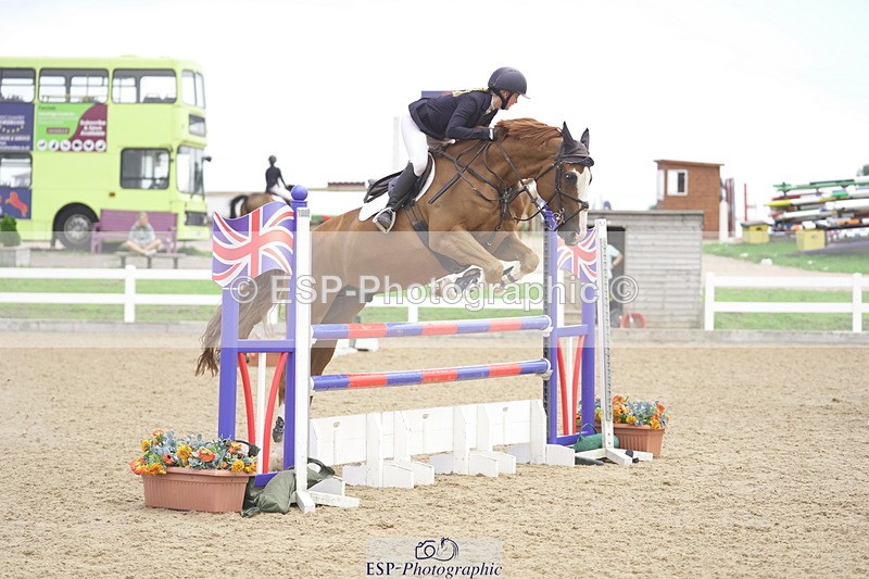 230810A-133348-02452 - Cls 4 1.05m Amateur Quali