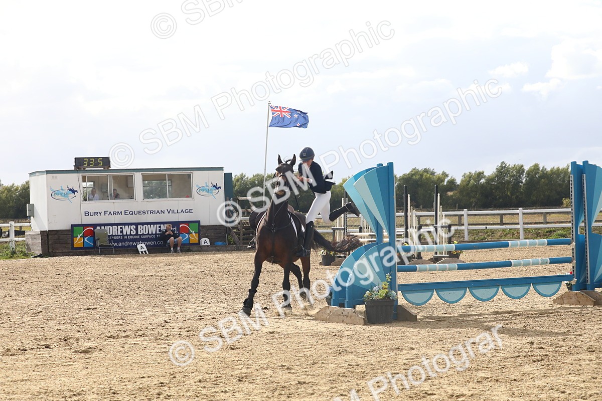 SBM_008051 - Class 12 - 90cm Champs