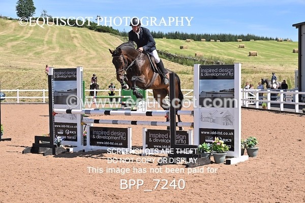 BPP_7240 - CLASS 14 FRI Nupafeeds Senior Dicovery/1m open