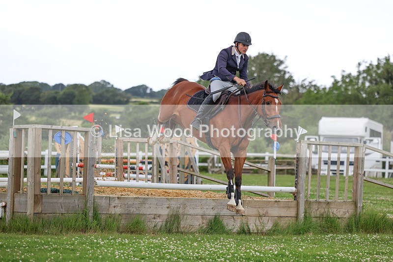 3E7A3972 - Class 6: Hawkins Motors Senior 1.00m Derby