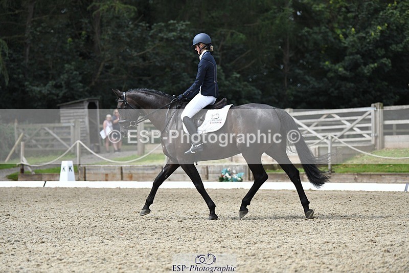 230812-111435-03566 - Cls 6 Novice Silver 10.30 to 11.55 break