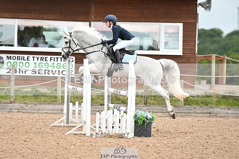 250607-121212-01019 - Cls 10 Pony Newcomers and 1m