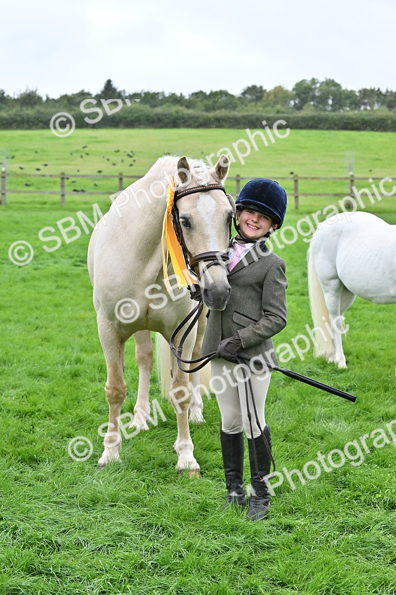 SBM_68642 - S42 - Junior Handler 9-12 Years