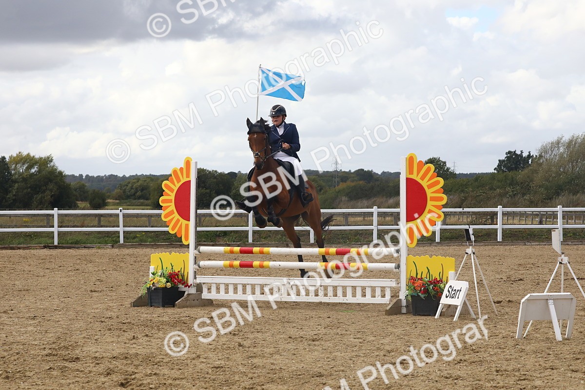 SBM_007923 - Class 10 - 80cm Champs