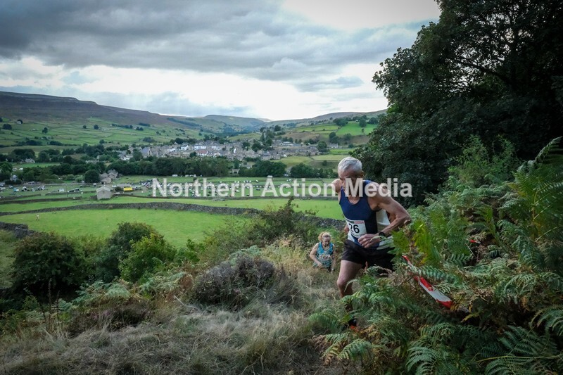 DSCF5182 - Reeth Fell race seniors