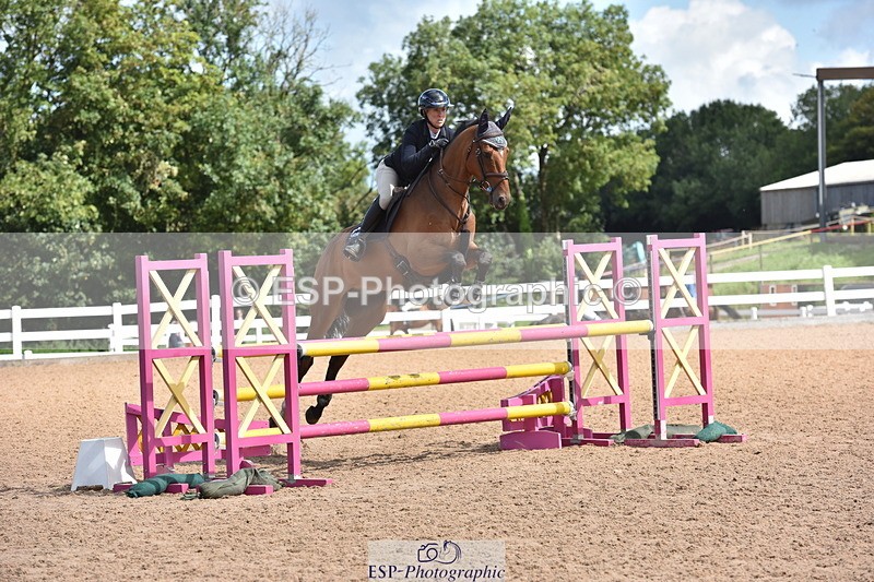 230806A-110408-01313 - Cls 17 Snr Discovery & 1m Open