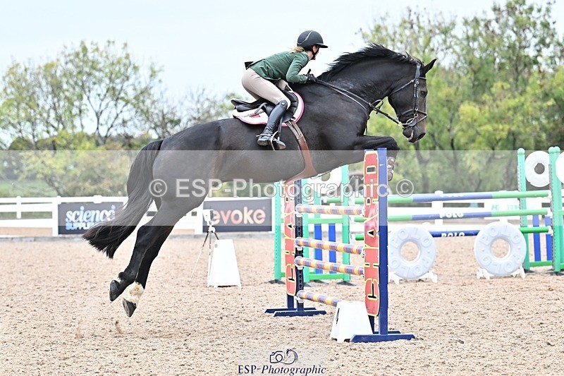 251015-152109-00880 - Cls 6 Foxhunter and 1.20m Open