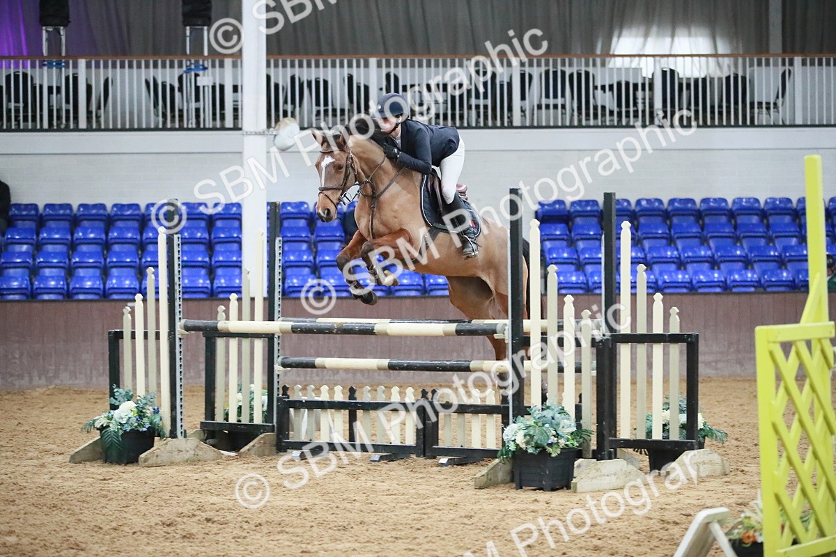 SBM_001230 - Class 4 - Senior Newcomers - 1.10m Open