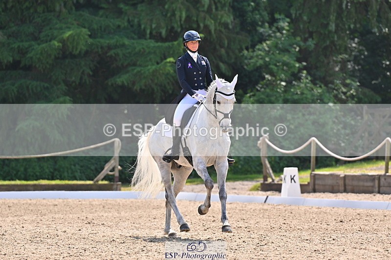 250523A-144017-07632 - A-051-Jemima.Howden-VAN.KAUNITZ