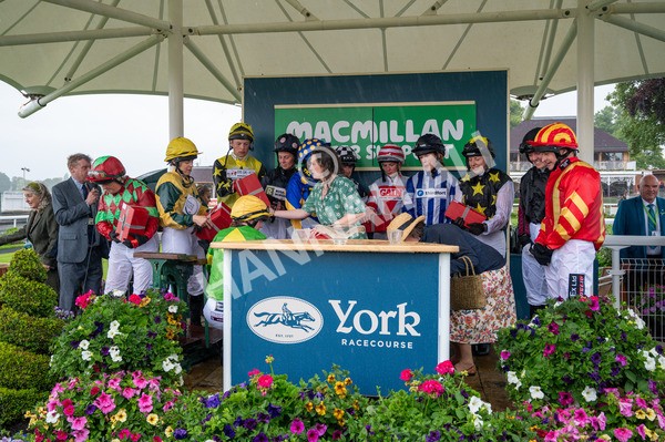 150624-L-Macmillan Ride Of Their Lives-4357 - 12.30pm Macmillan Ride of Their Lives