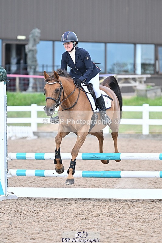 240625A-165159-00323 - Cls 03 & 04 70cm